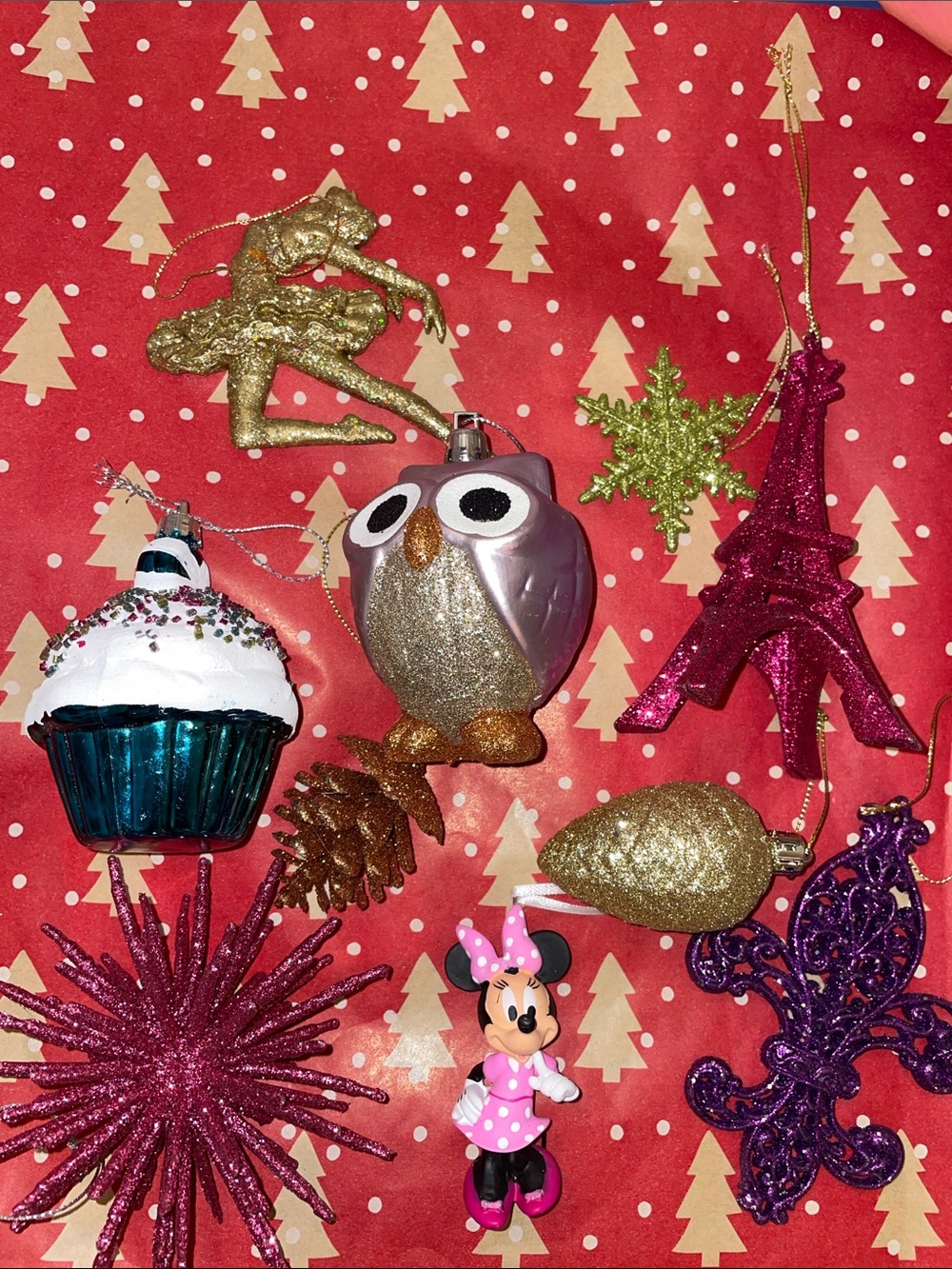 Christmas decor: 1 for $5, 2 for $8, 3 for $12, 4 for $16 or all for $30